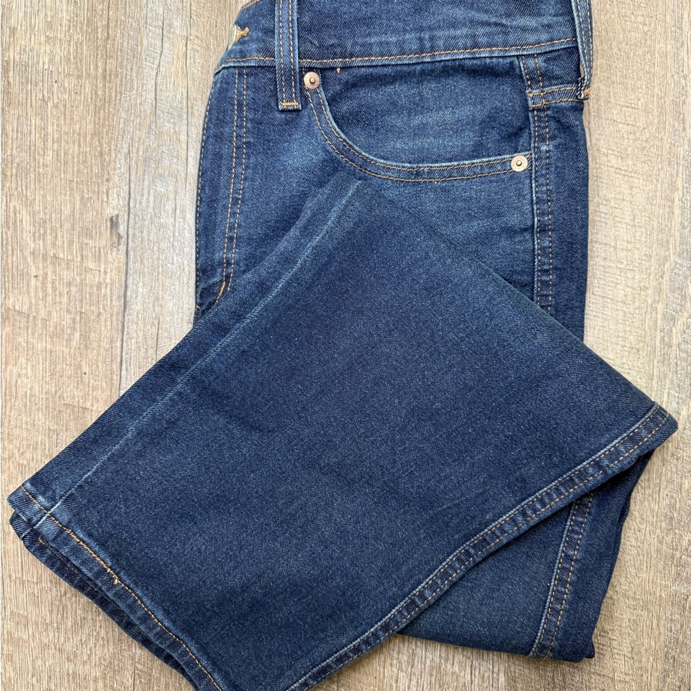 Levi's Women's Signature High Rise Straight Jeans